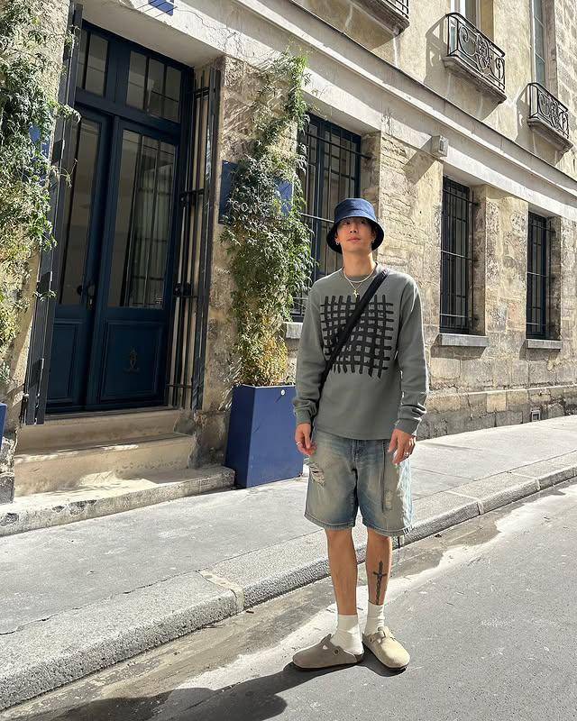 style hangout kece ala Mark Tuan (instagram.com/marktuan)