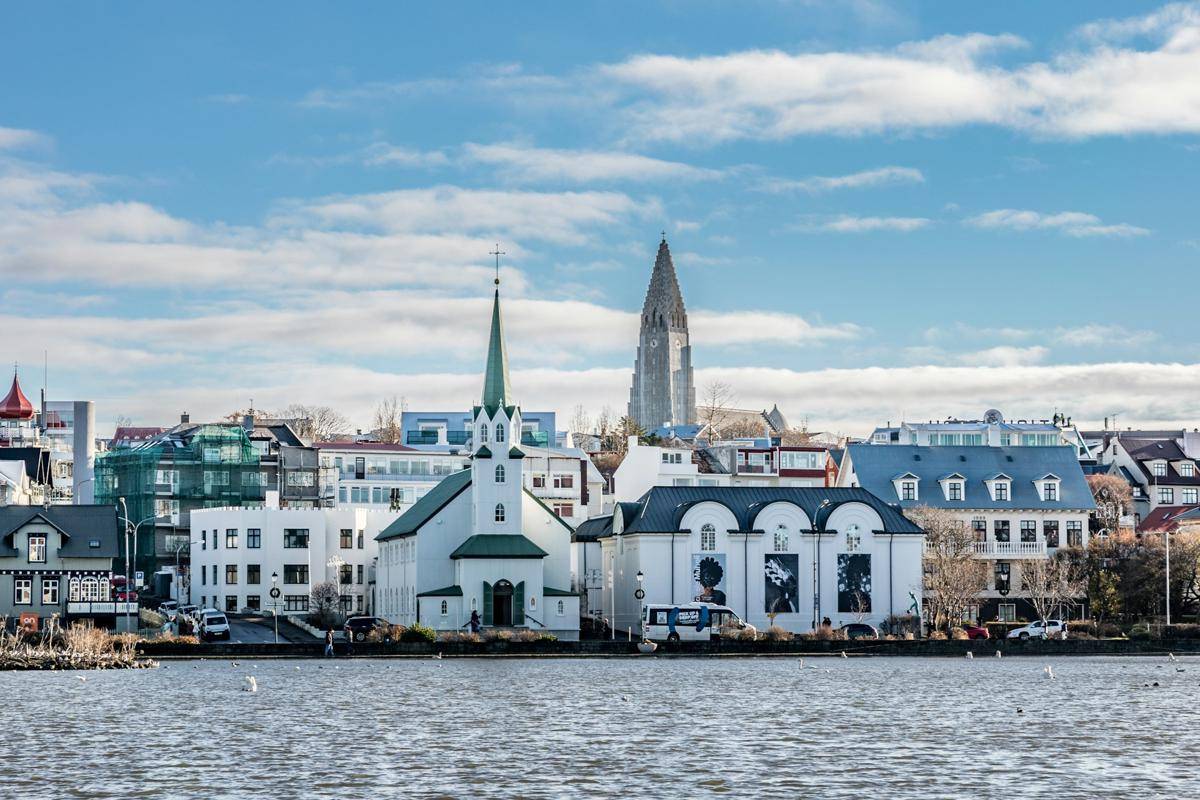 deretan bangunan di Reykjavik, Islandia
