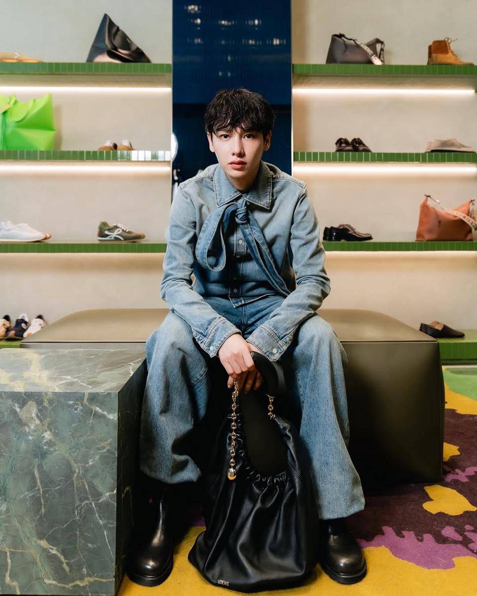 Gun Atthaphan (instagram.com/gun_atthaphan)