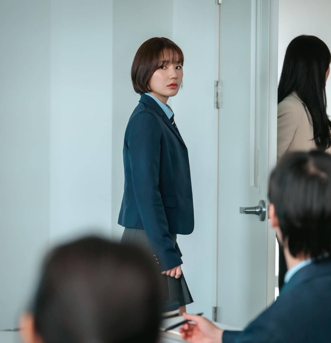 Lee Eun Saem di Bitch x Rich 2 (x.com/koktv_official)