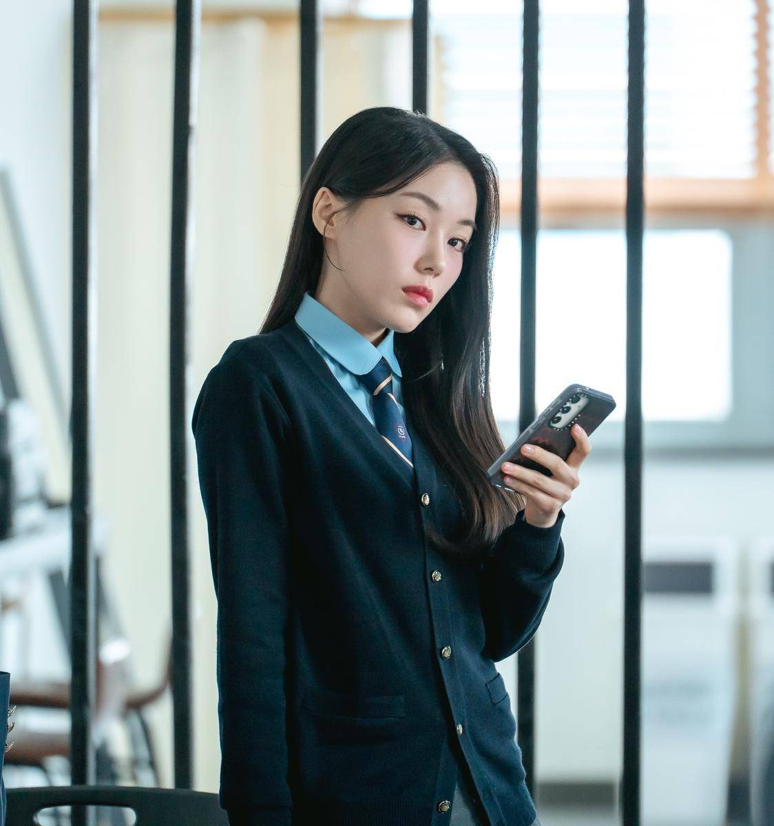 Park Si Woo di Bitch x Rich 2 (x.com/koktv_official)