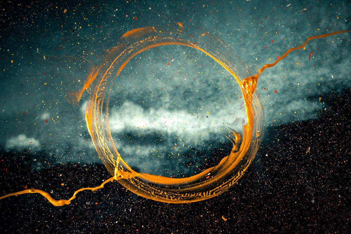 Ilustrasi string kosmik (unsplash.com/Jr Korpa)