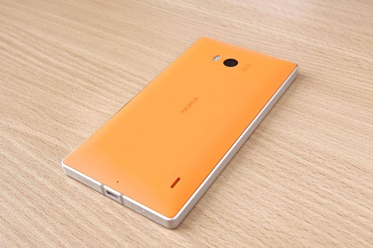 ilustrasi HP Nokia (commons.wikimedia.org/Kārlis Dambrāns)