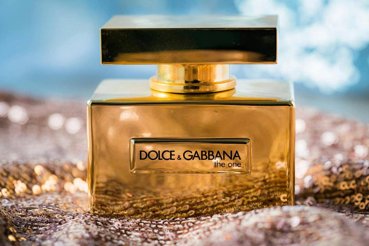 ilustrasi parfum designer (pexels.com/ValeriaBoltneva)