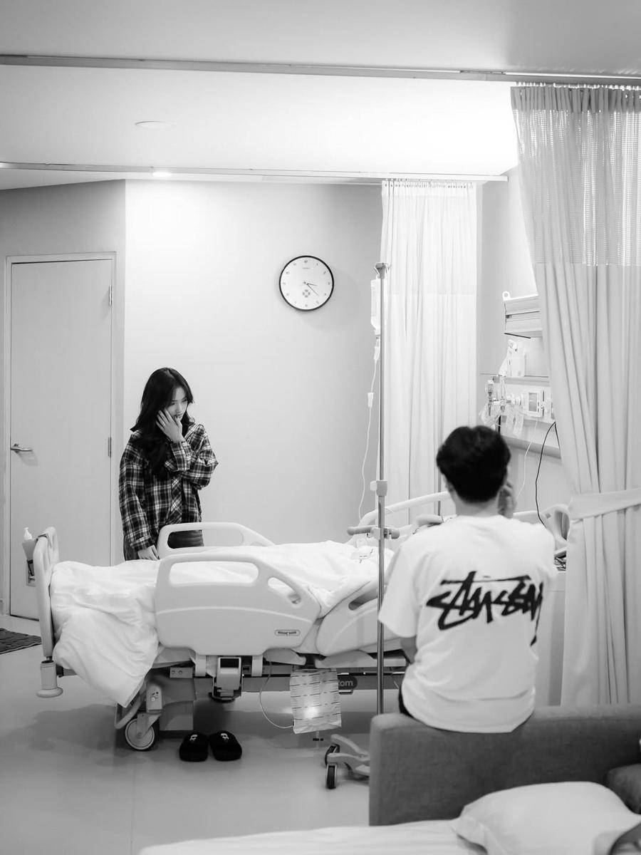 potret Fuji temani Erika melahirkan (instagram.com/fuji_an)
