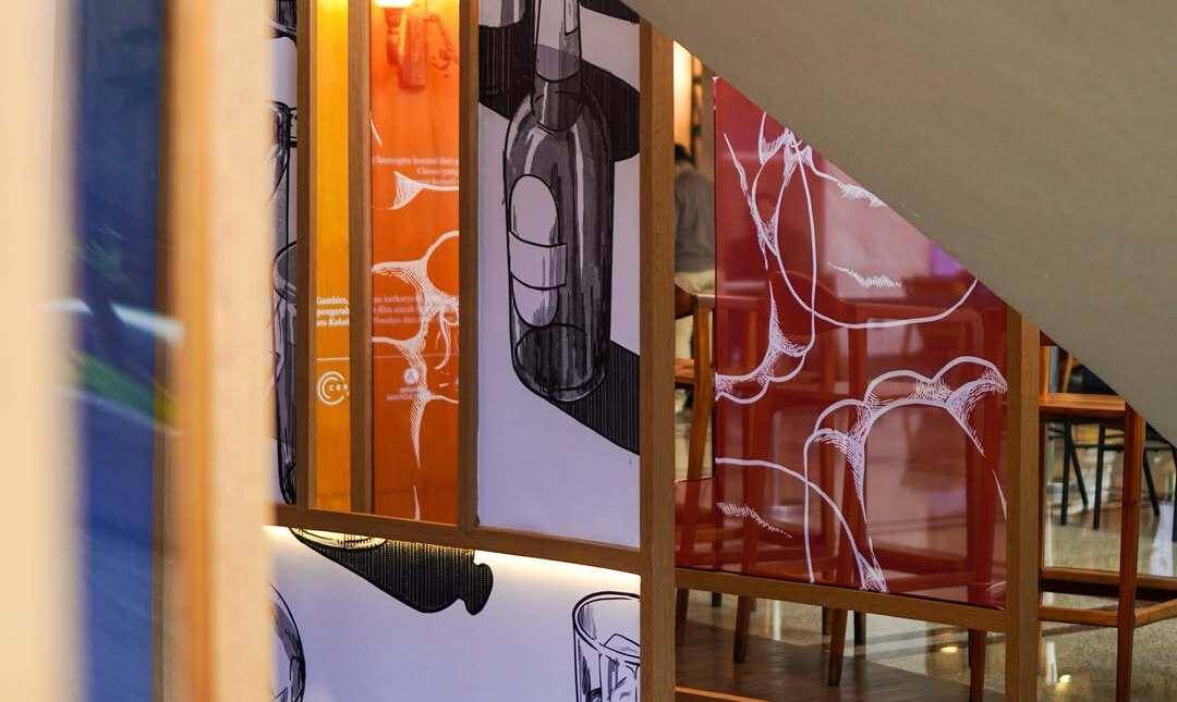 Pameran Chronospira (instagram.com/artotelgelorasenayan)