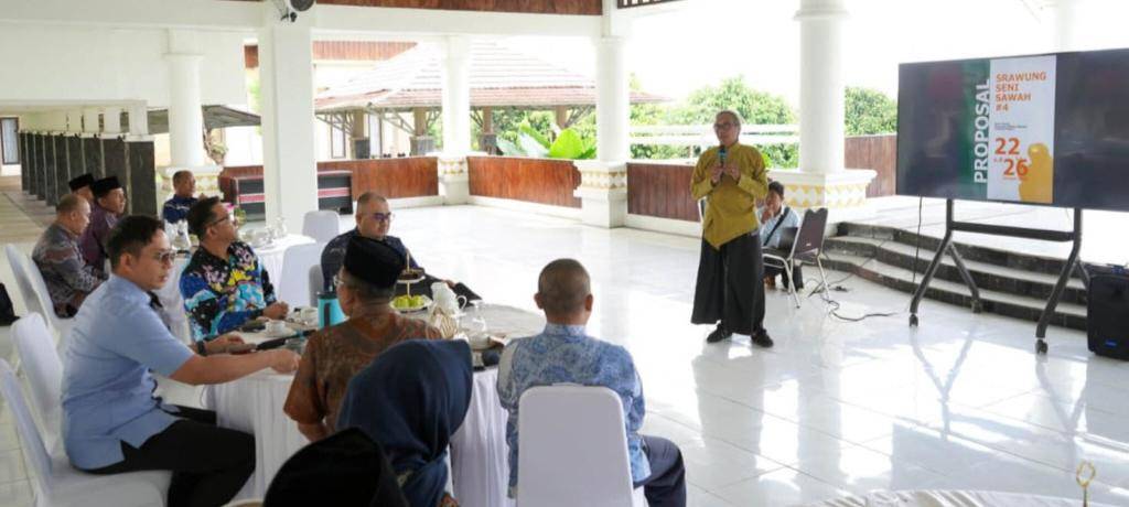 Audiensi Komunitas Srawung Sawah di Aula Sebuku, Rumah Dinas Bupati Lampung Selatan