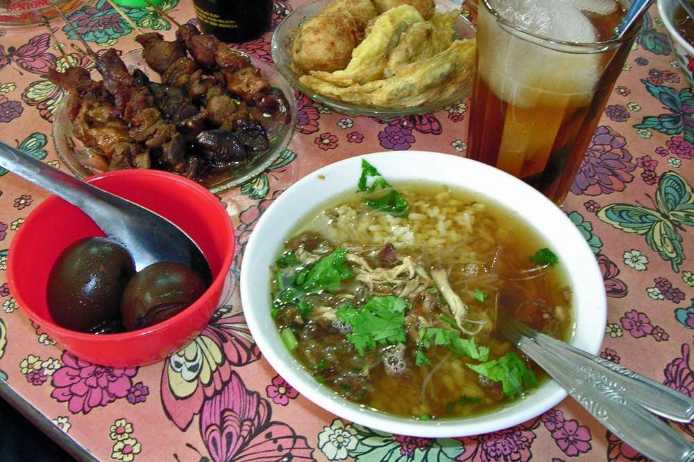 Potret solo seger dan lauk pendamping