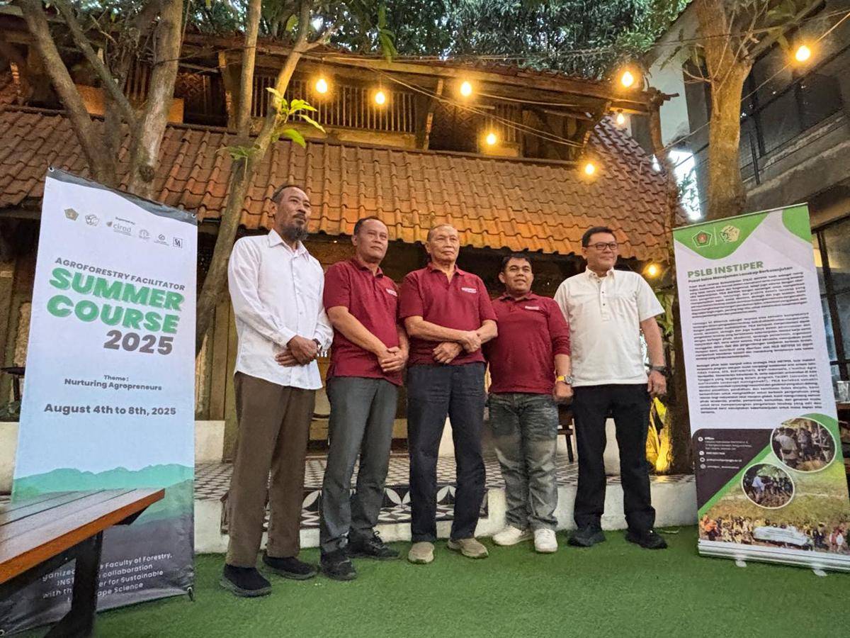 Jumpa pers Summer Course, di Yogyakarta, Jumat (1/8/2025). (IDN Times/Herlambang Jati Kusumo)
