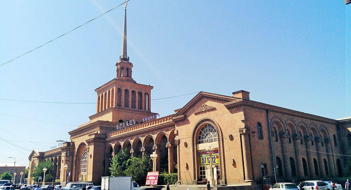 5 Fakta Unik Stasiun Yerevan, Hub Jaringan Kereta Api Armenia