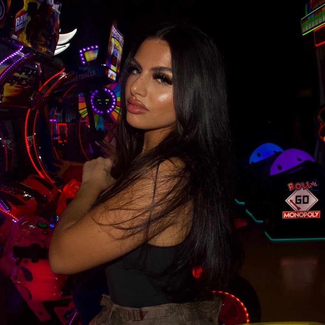 Huda Mustafa (instagram.com/hudabubbaaa)