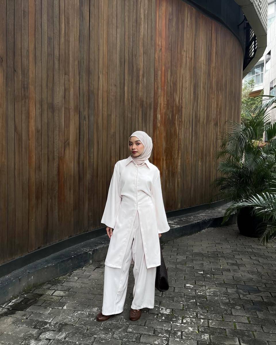 Oxa Feby (instagram.com/oxaafs)