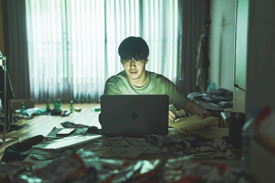 Cuplikan Adegan Woo-sung (instagram.com/@netflixkr)