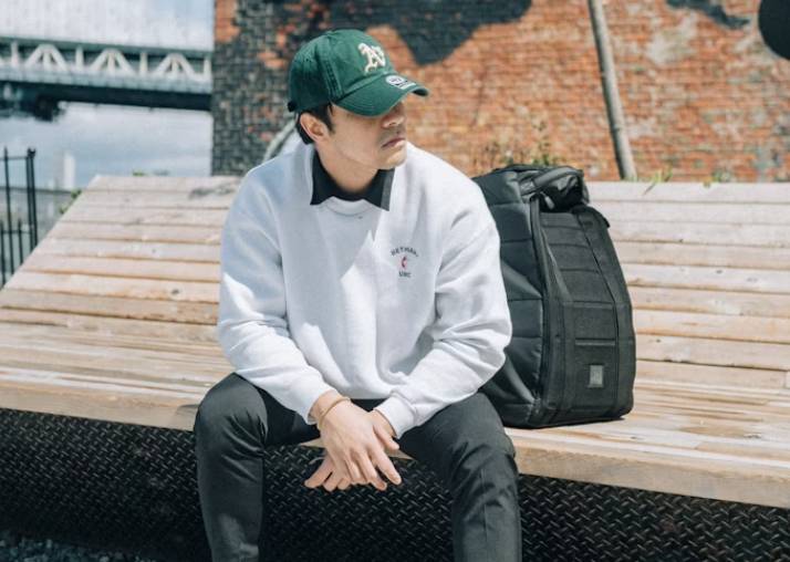Tren Fashion Korea: Mengapa Pria Indonesia Tergila-gila pada Gaya Stylish yang Minimalis?