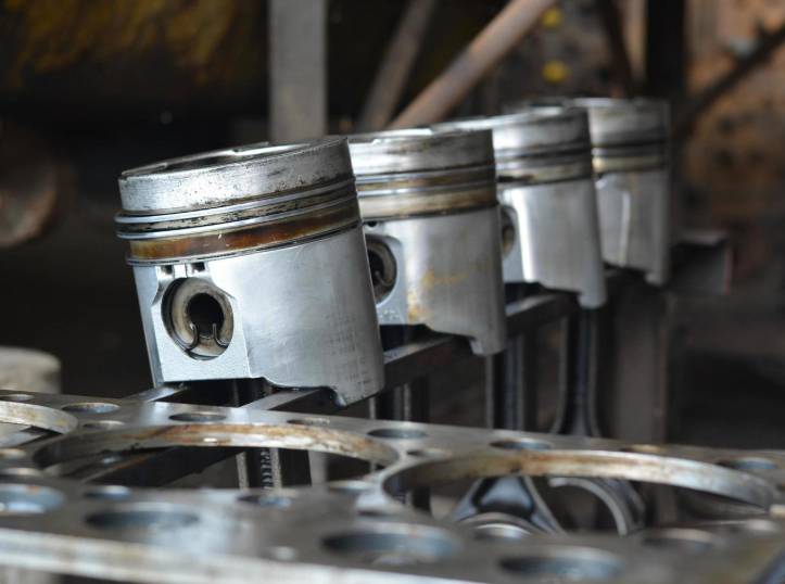 illustrasi piston ring mobil (vecteezy.com/stu - khaii)