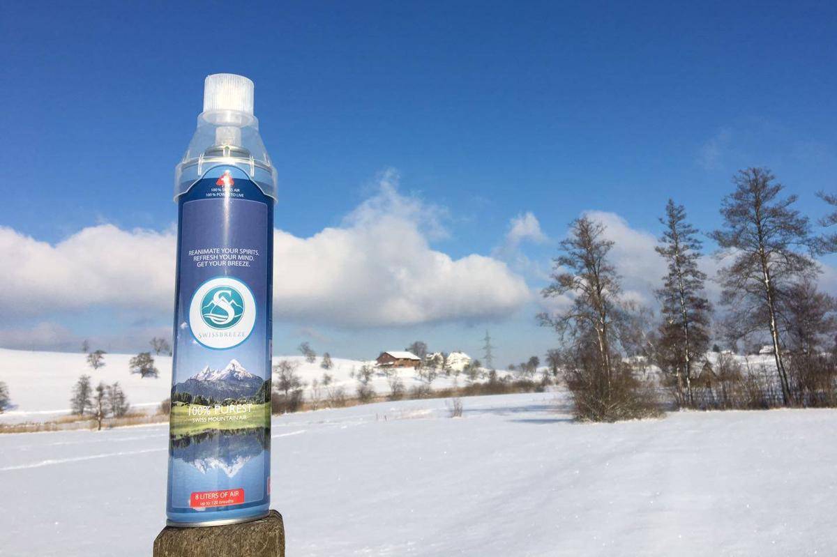 Udara Alpen dalam kaleng semprot buatan Swissbreeze
