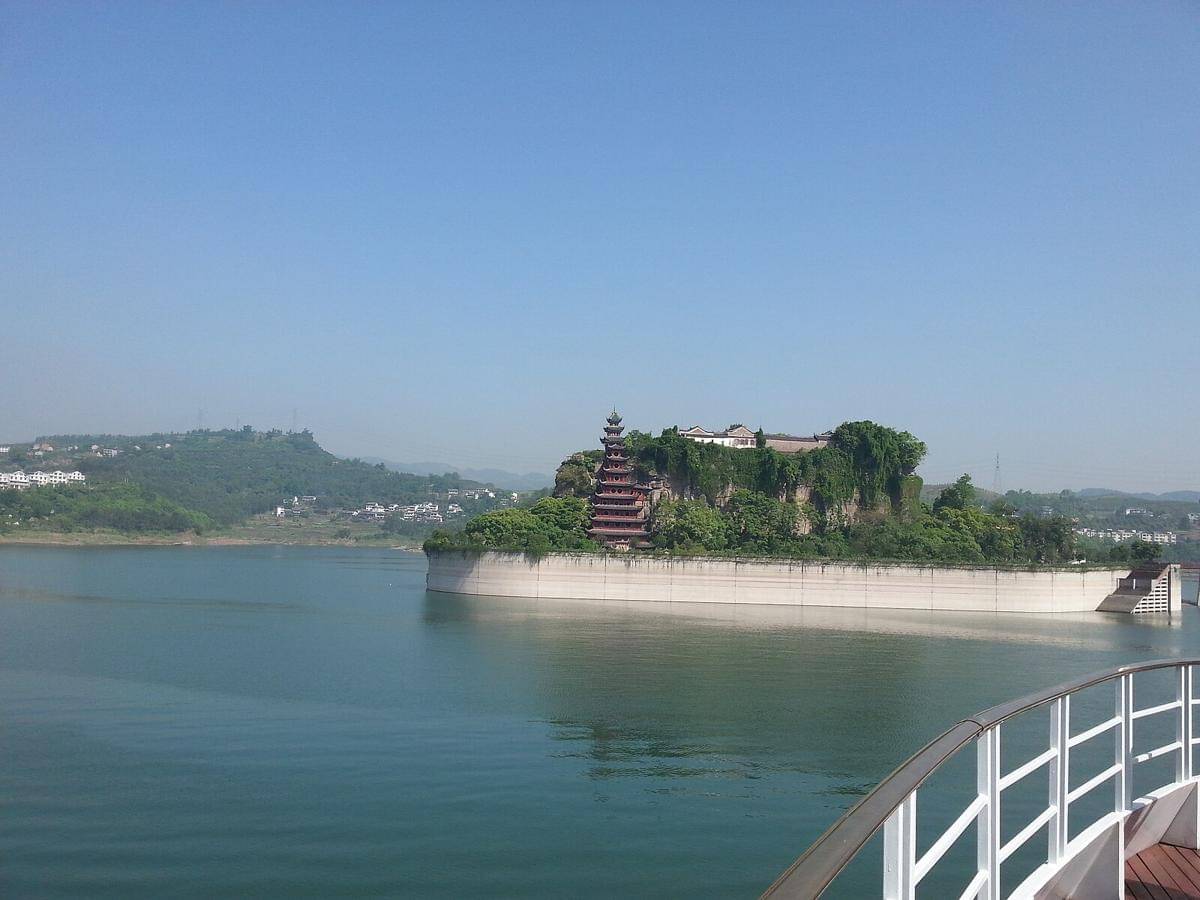 potret Bukit Shibaozhai