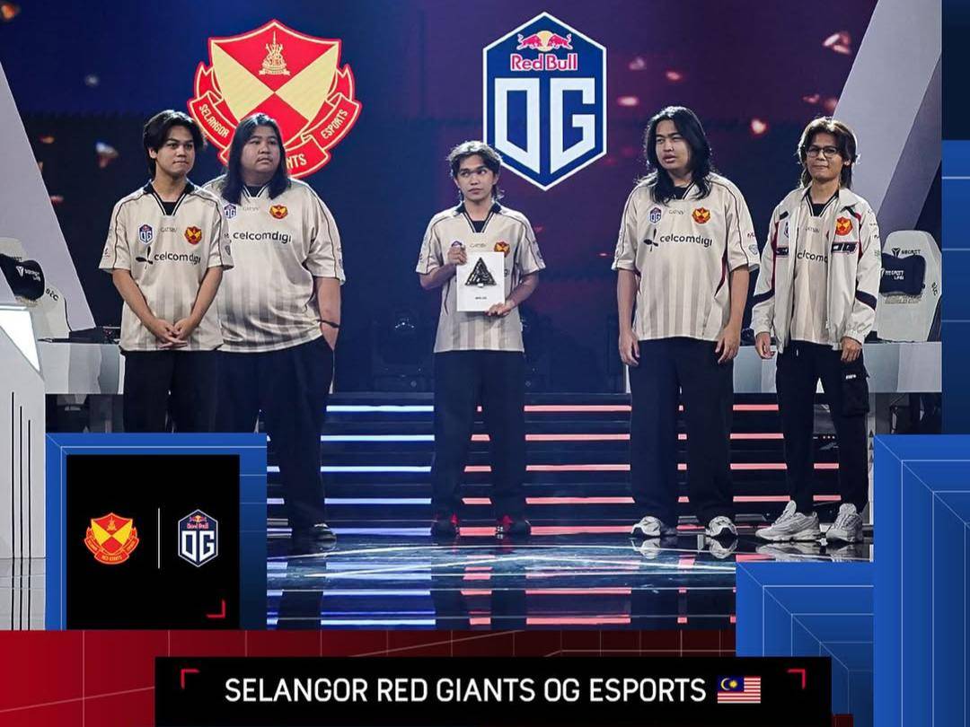 Selangor Red Giants OG Esports 2nd Place MSC EWC 2025 (instagram.com/mlbbesports_official) 