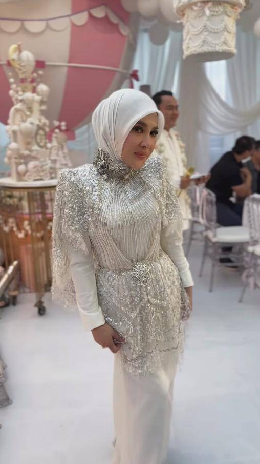 Birthday Party Syahrini ke-45 (Instagram.com/princessyahrini)