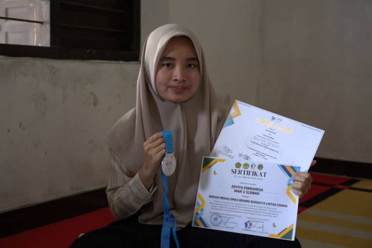 Devita Febrianisa (ugm.ac.id)
