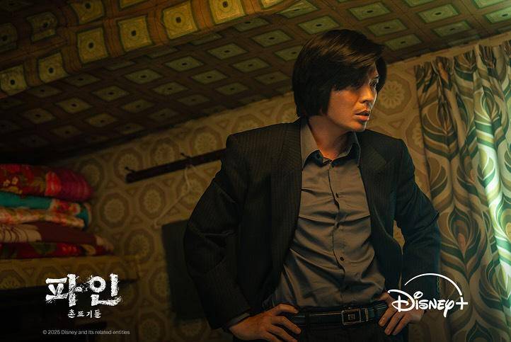 still cut drama Low Life (instagram.com/disneypluskr)