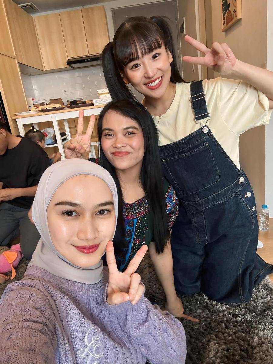 potret Mega Ueno main bareng Haruka dan Melody JKT48 (instagram.com/mas_natsuki)