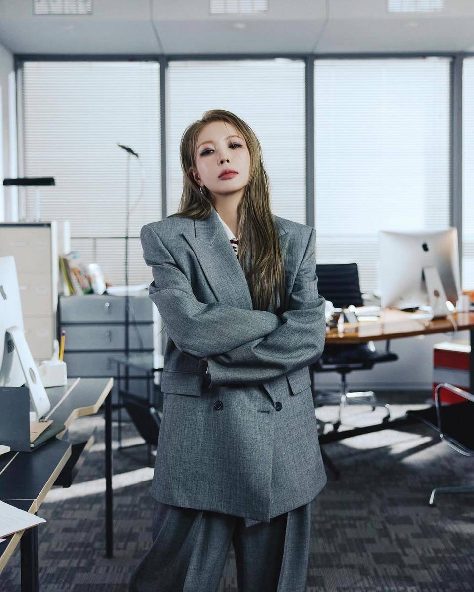 BoA (instagram.com/smtown)