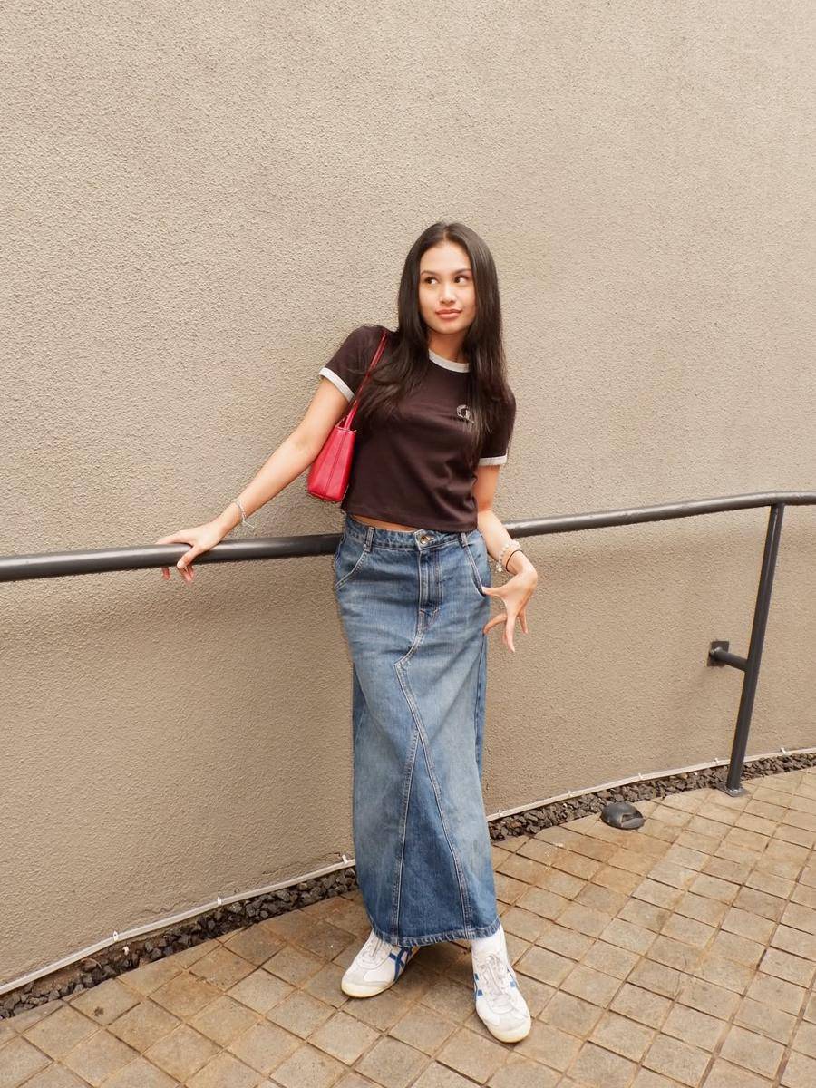 Alika Jantinia (instagram.com/alikajantiniac)