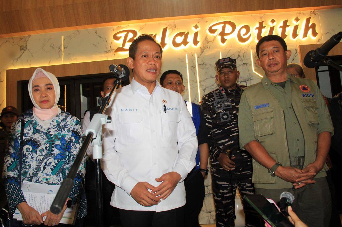 antarafoto-pemerintah-tangani-karhutla-di-kalbar-secara-sistematis-1754233137.jpg