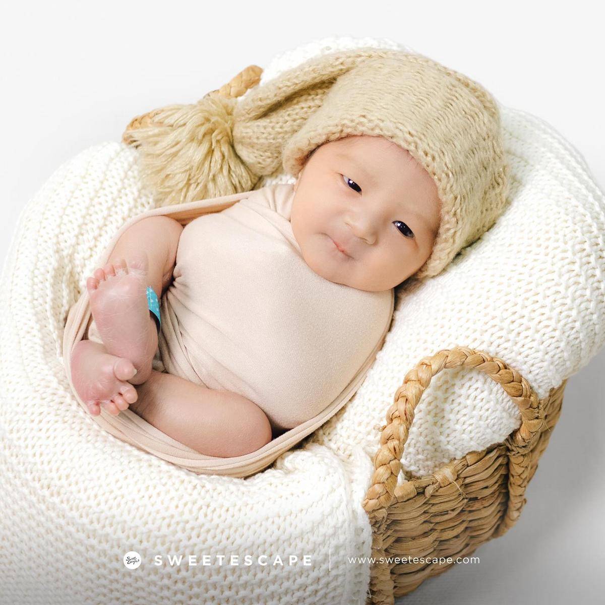 Potret Perdana Baby Andrew Neil (Instagram.com/eri.carl)