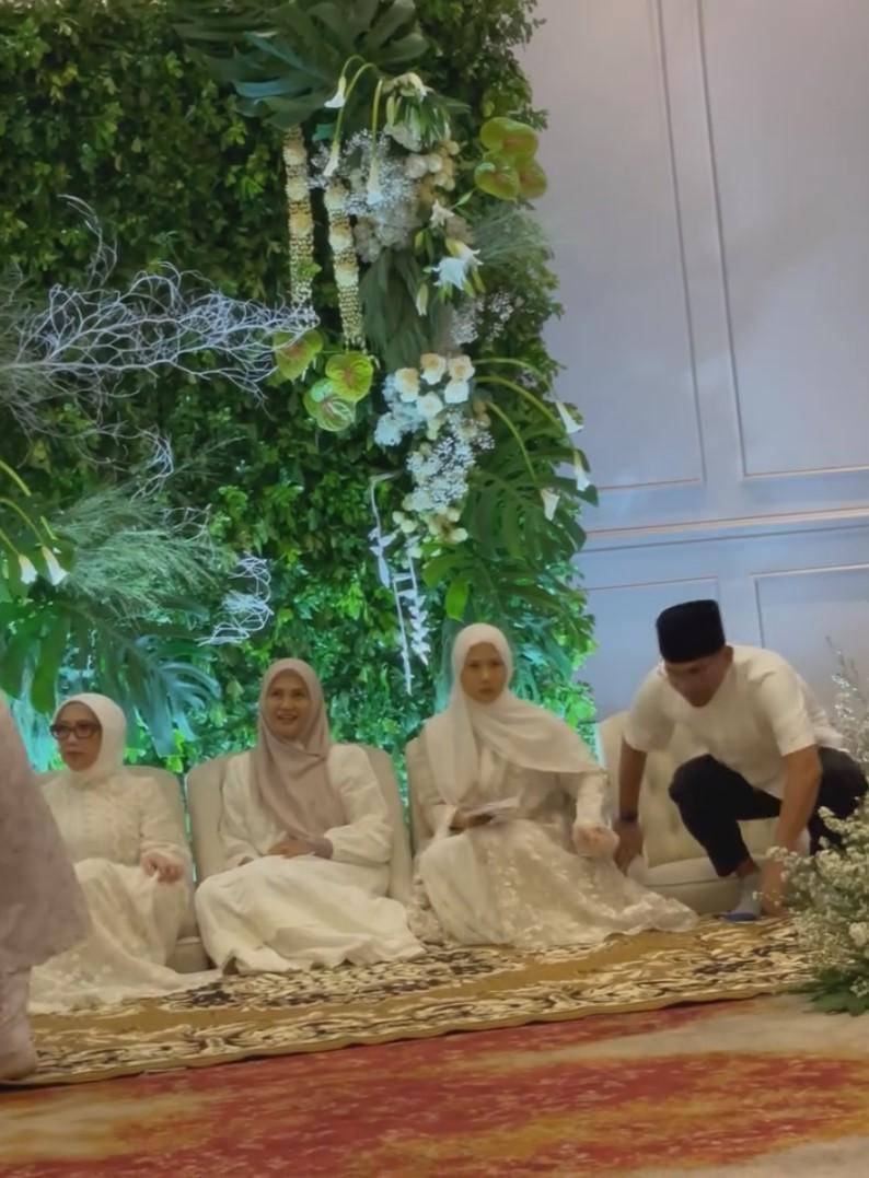 pengajian Nadin Amizah jelang menikah (instagram.com/meiza_dee)