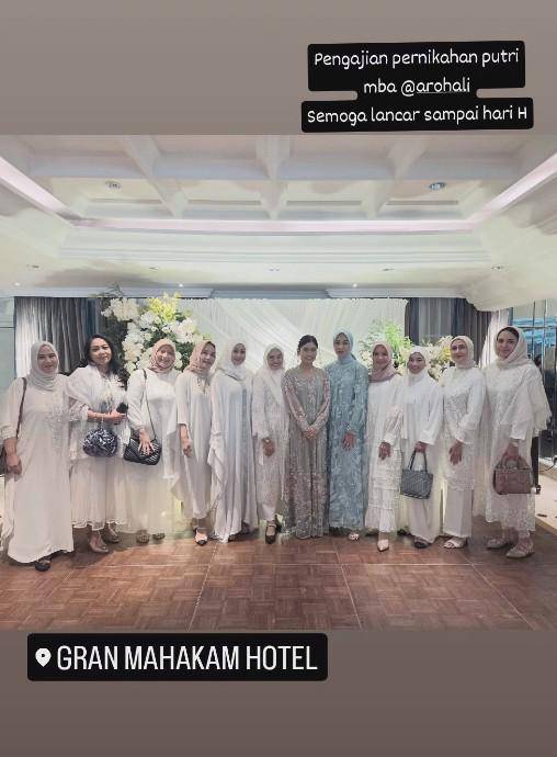 pengajian anak Alya Rohali jelang menikah (Instagram.com/arohali)