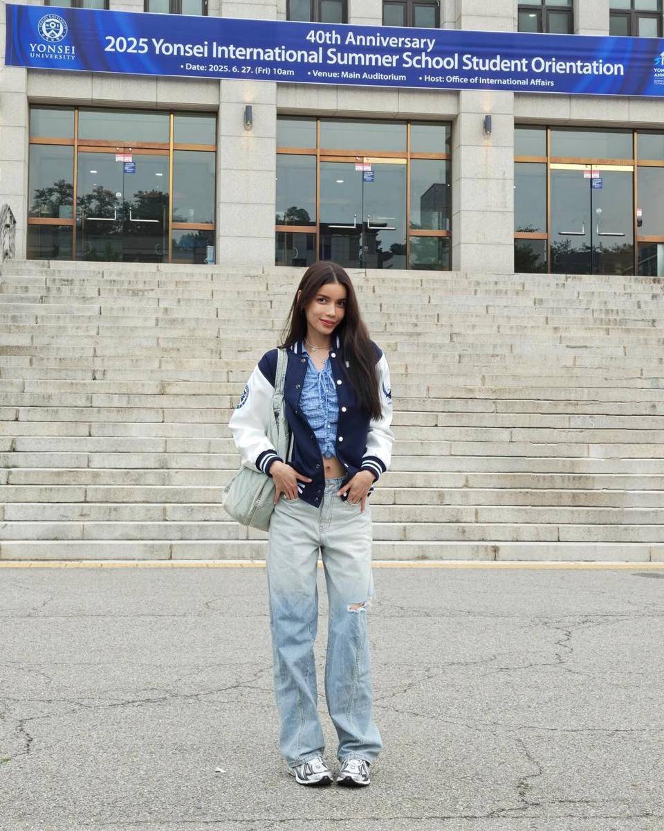 Sabrina Chairunnisa lulus program Summer School di Korea