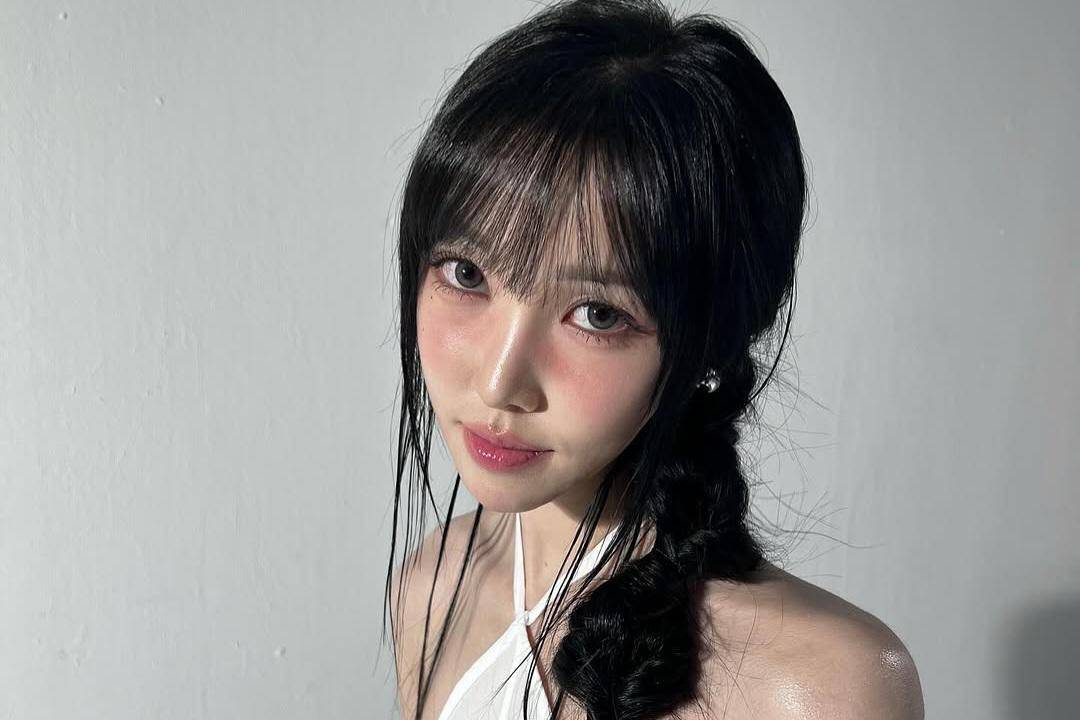 potret Yuju 
