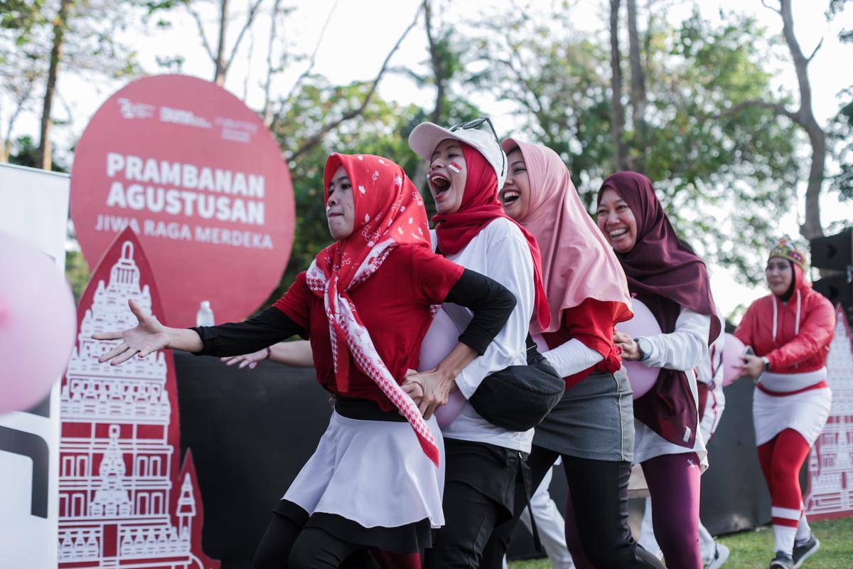 Agustusan di Candi. (Dok. Istimewa)