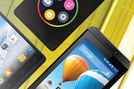 Beberapa smartphone Evercross dengan layar menampilkan ikon aplikasi dan gambar balon udara berwarna di atas latar kuning.