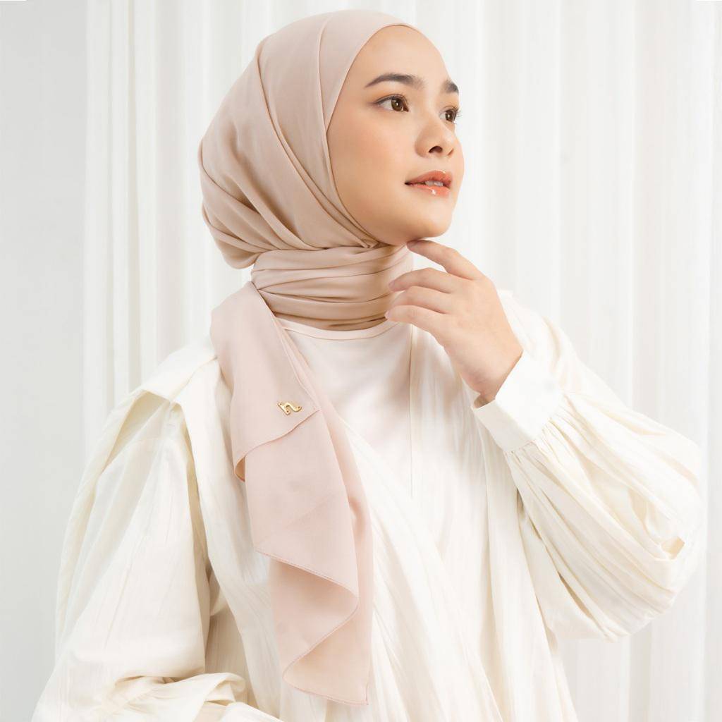 HijabChic Azima Pashmina Instan (shopee.co.id/HijabChic)