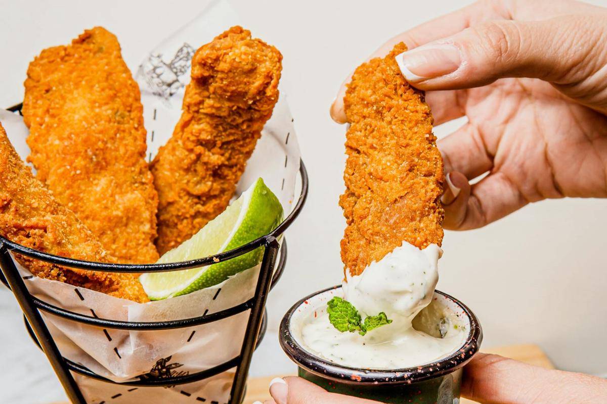 ilustrasi resep chicken strips pedas 