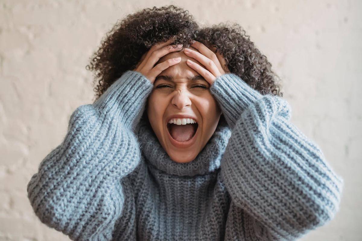 Ilustrasi crashing out (pexels.com/Liza Summer)