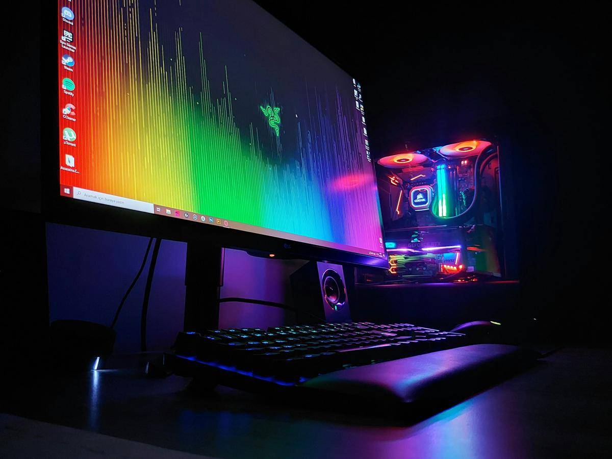 ilustrasi PC gaming Windows (unsplash.com/ResulKaya)