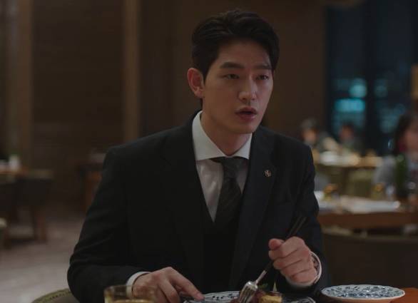 still cut drama Korea Beyond the Bar