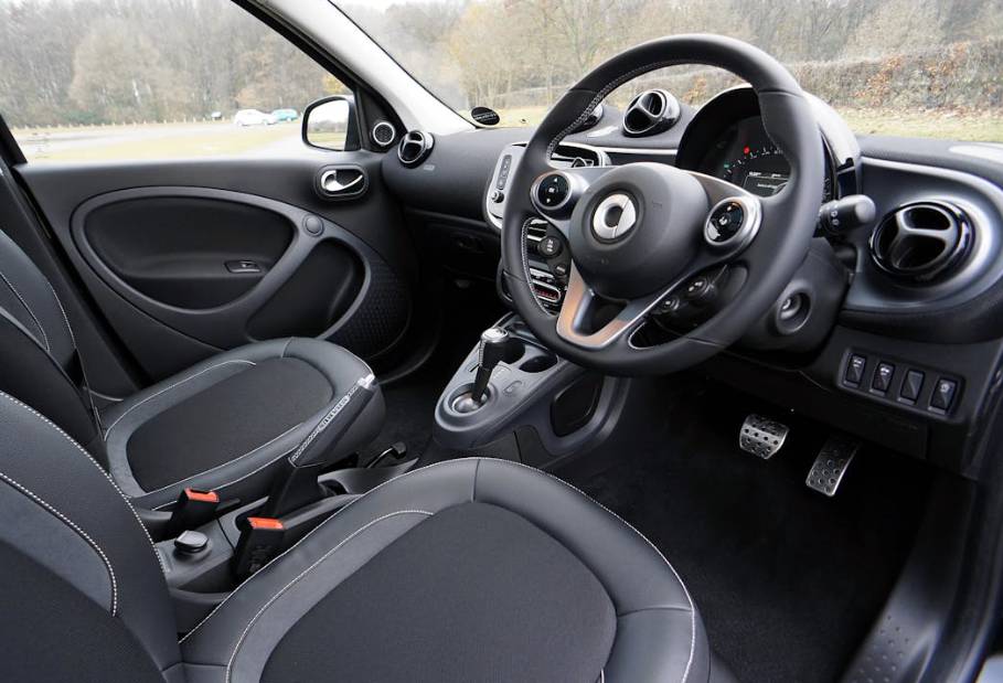 illustrasi interior mobil