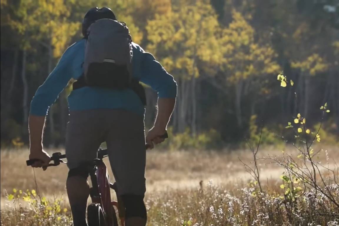 ilustrasi tras hydropack (youtube.com/The Penguin Hiker)