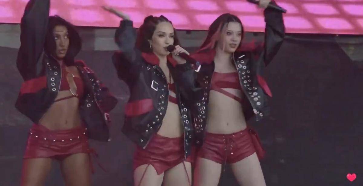 potret KATSEYE di Lollapalooza Chicago 2025 (dok. Weverse/KATSEYE)