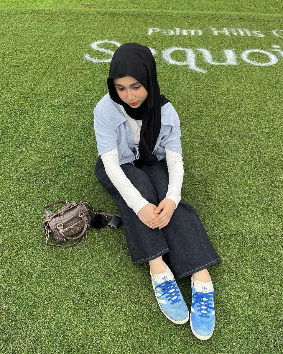 Sunia (instagram.com/suniatss_)