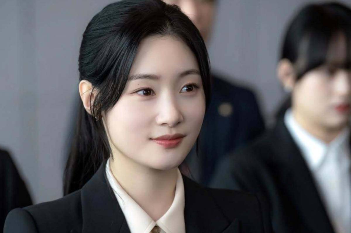 Still cut drama Beyond the Bar (instagram.com/jtbcdrama)