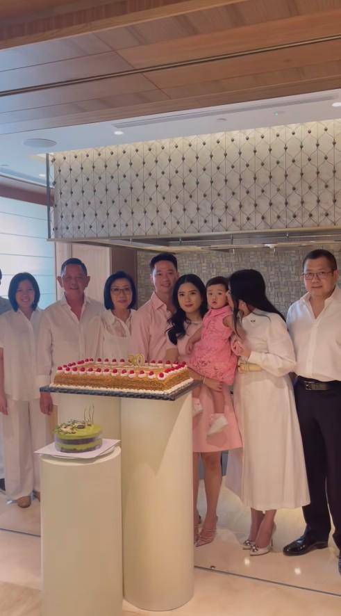 ulang tahun Kevin Sanjaya (Instagram.com/valenciatanoe)