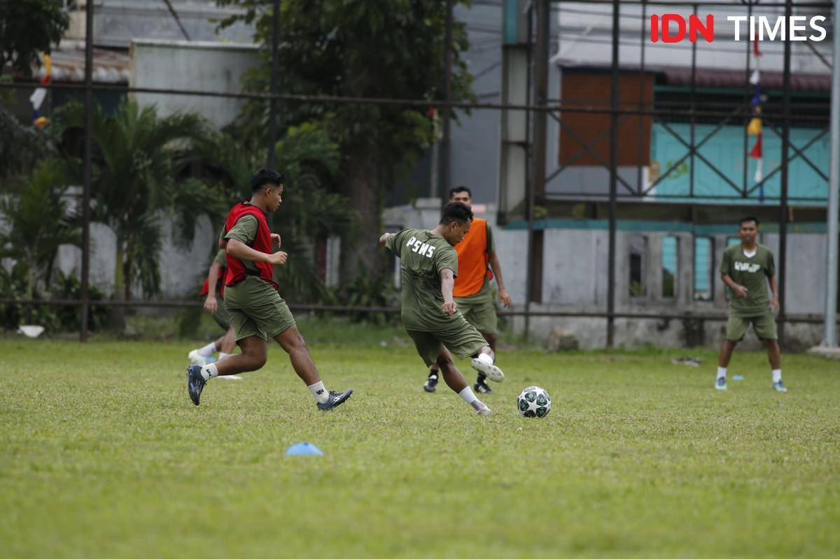 Muhammad Hidayat, eks Persebaya yang terlihat berlatih di PSMS
