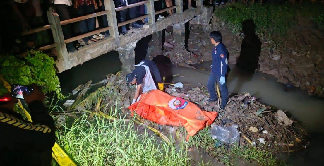 Penemuan jenazah MH di Kampung Bojong Koneng, Desa Carenang