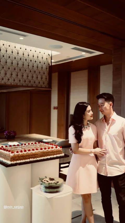 ulang tahun Kevin Sanjaya (Instagram.com/valenciatanoe)